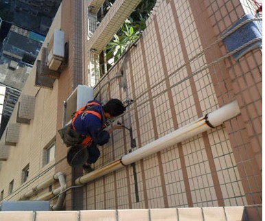 深圳专业外墙补漏 外墙裂缝窗台空调管补漏