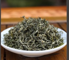 选自自家茶园的优质绿茶 健康无污染 纯天然