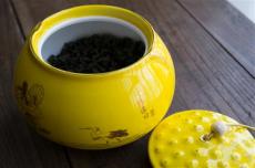 新款 陶瓷茶叶罐 一鹭莲升一路连升茶叶盒