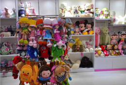 义乌开个儿童玩具店要多少钱 朵朵公仔成就