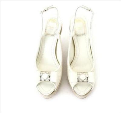 Dior迪奥女士白色平底高跟凉鞋