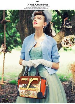 沐魚蝙蝠包個(gè)性包包2014春季新款潮印花女包