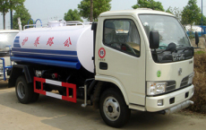 福瑞卡5立方小型小區(qū)灑水車價格