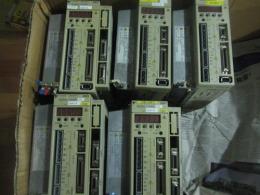 安川SGDH-10AE 套 +SGMGH-09ACA6C